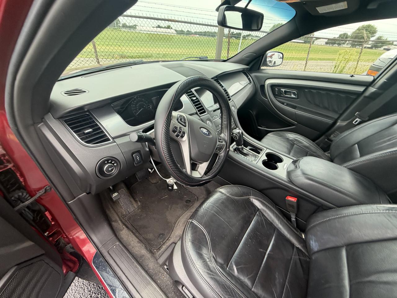 Ford Taurus SEL FWD 2018