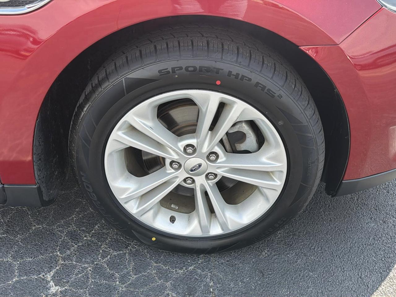 Ford Taurus SEL FWD 2018