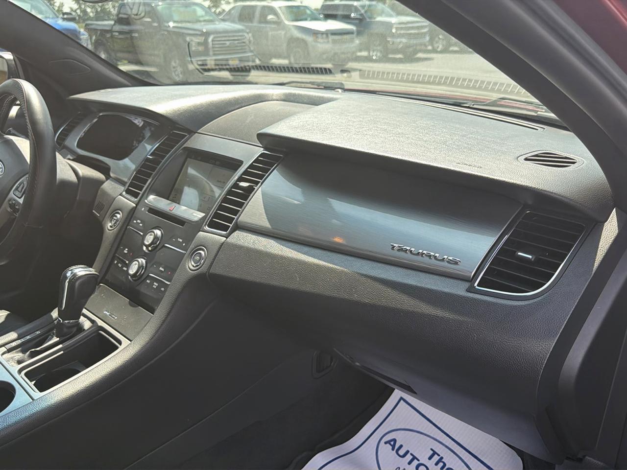Ford Taurus SEL FWD 2018
