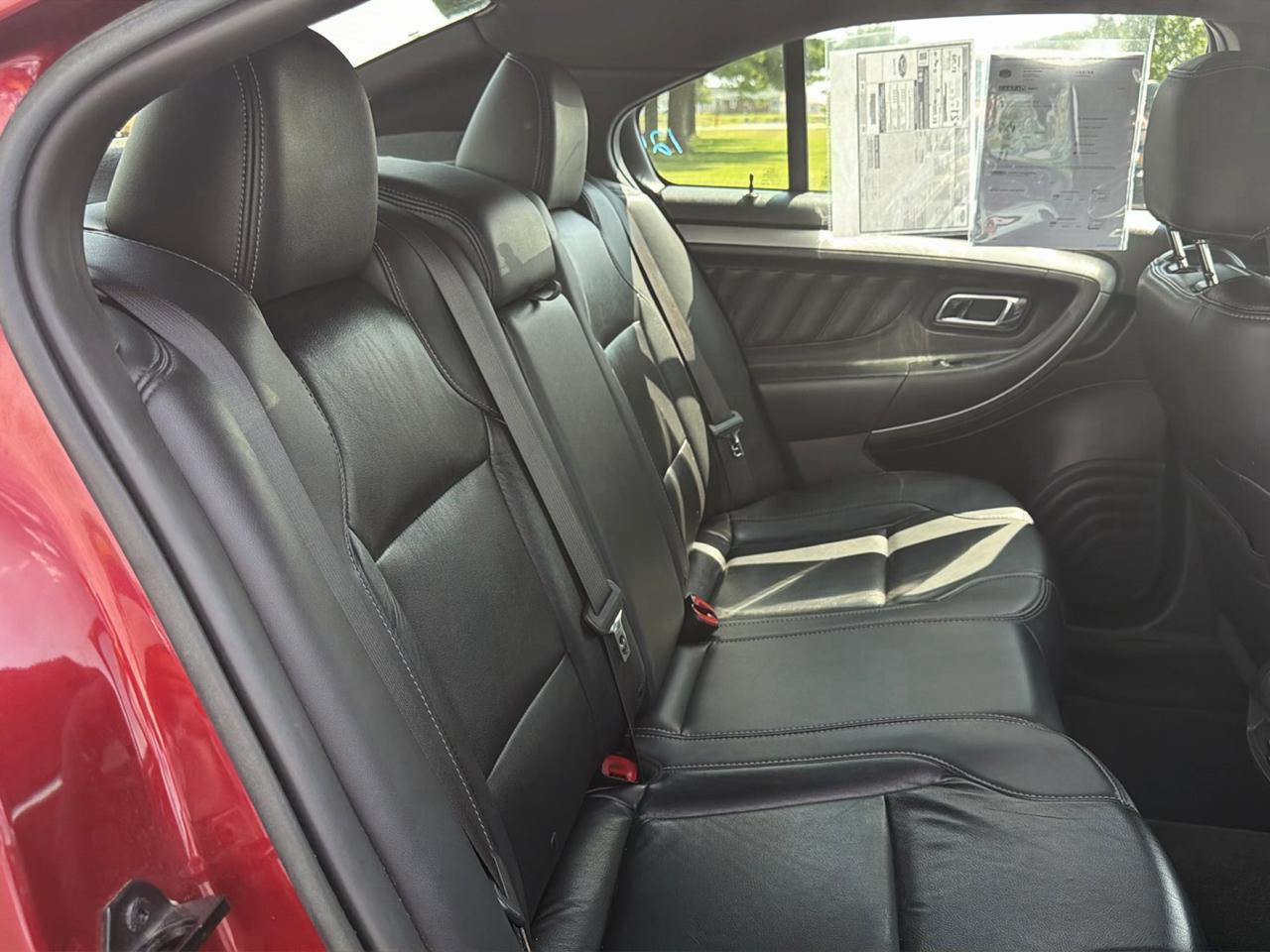 Ford Taurus SEL FWD 2018