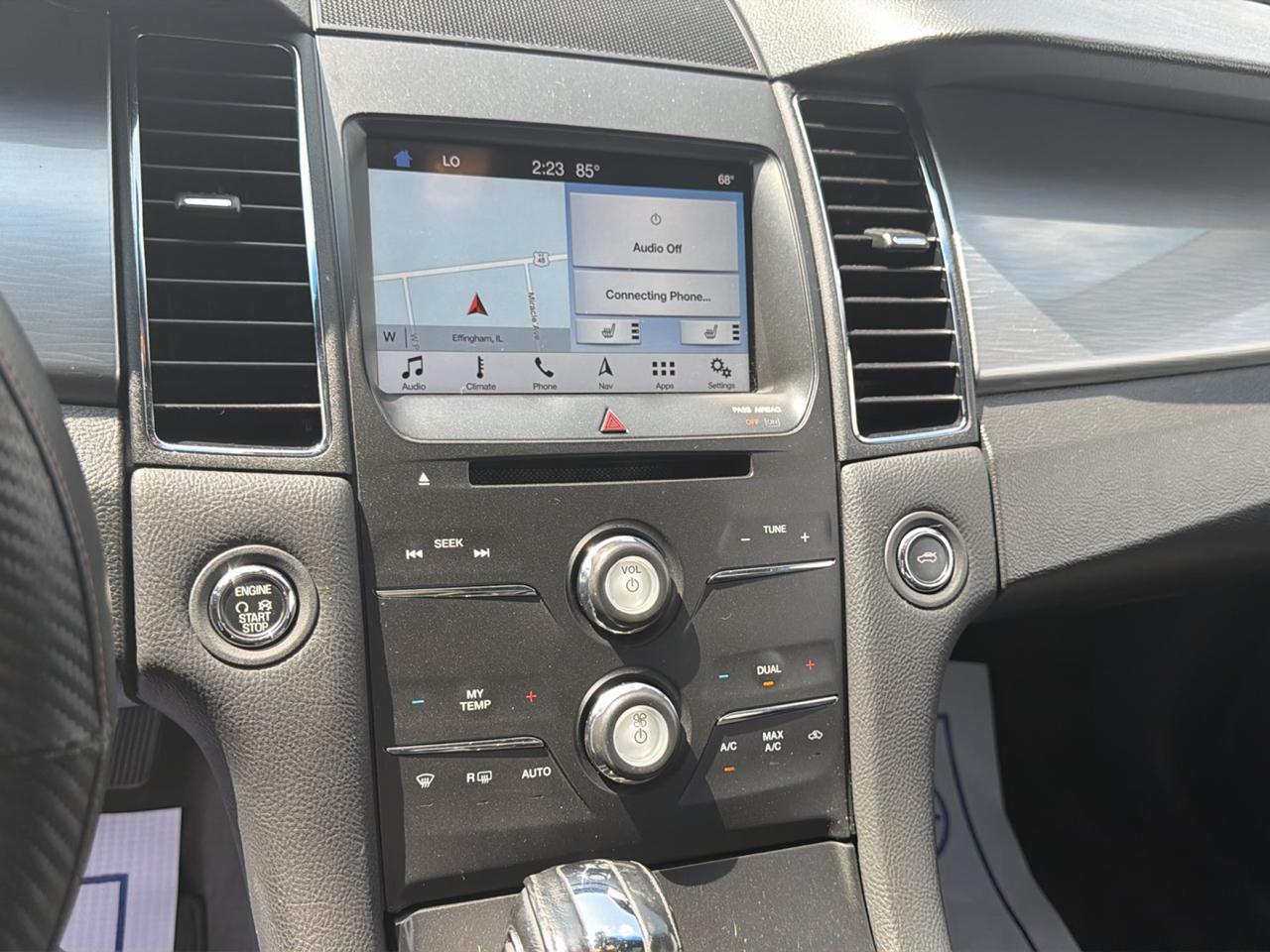 Ford Taurus SEL FWD 2018