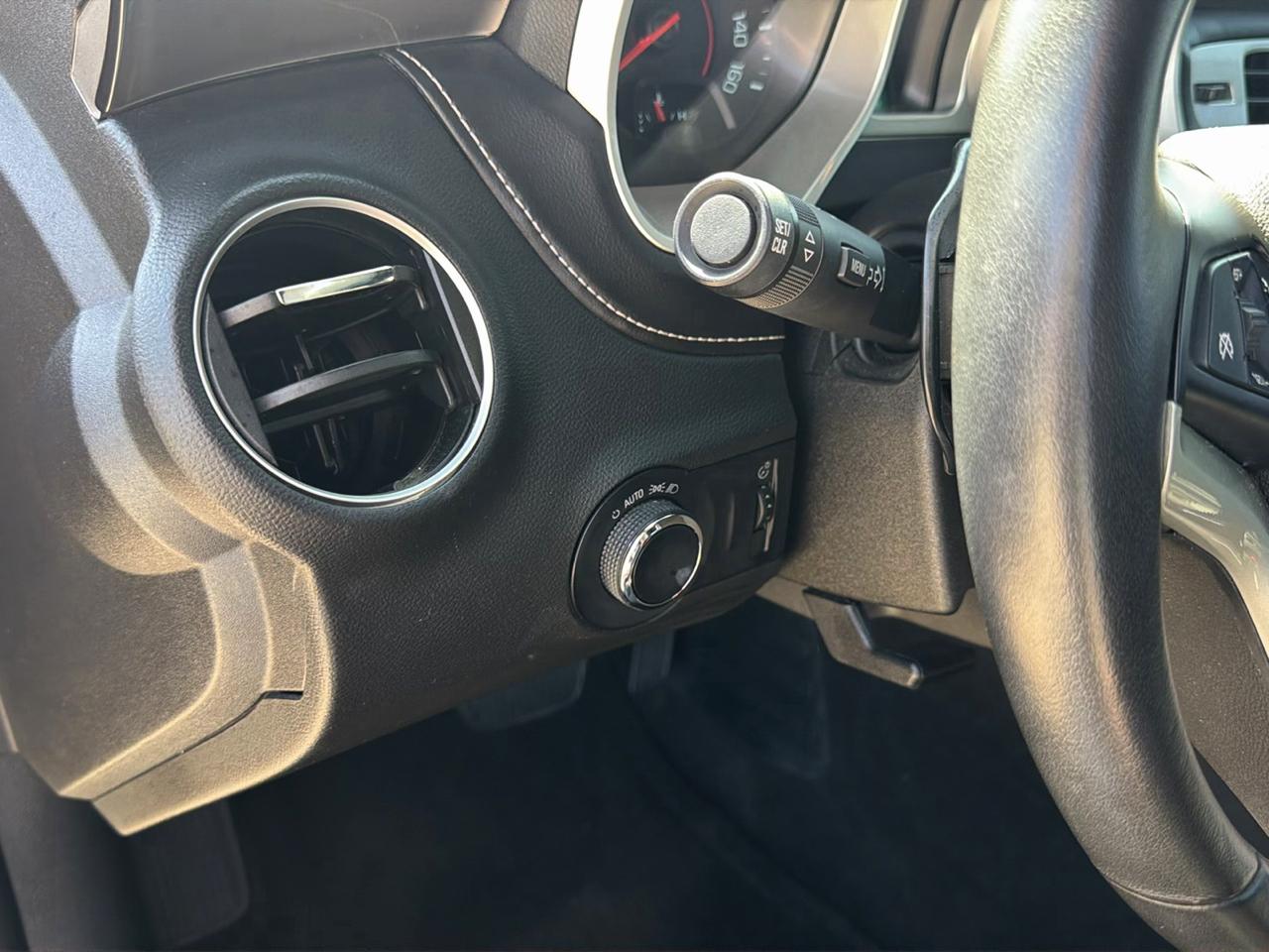 Chevrolet Camaro 2dr Cpe LT w/2LT 2013