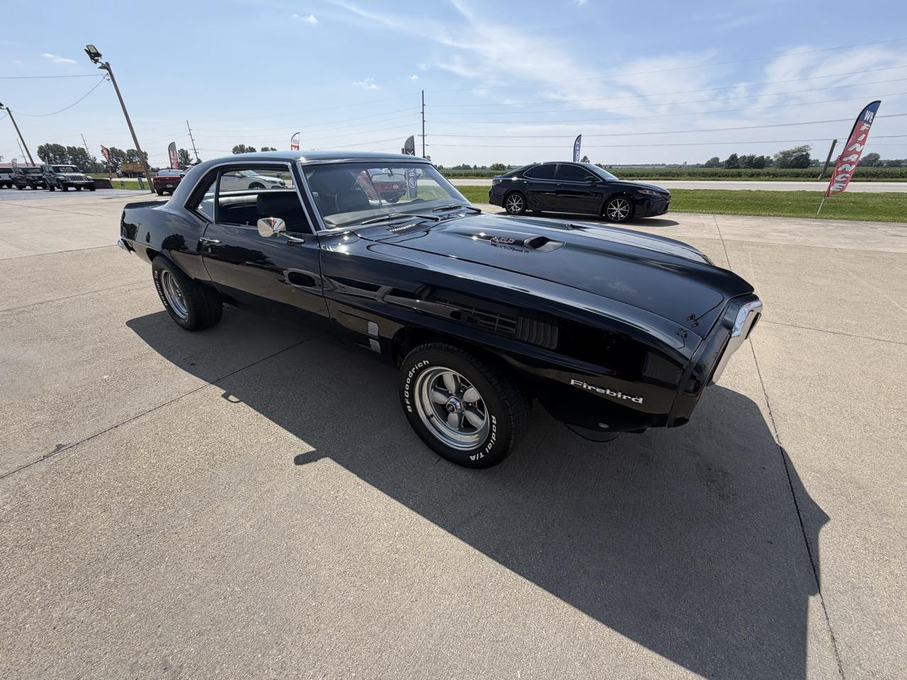 Pontiac Firebird 2dr Coupe Firebird 1969