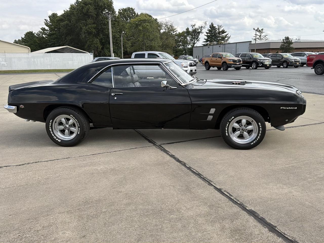 Pontiac Firebird 2dr Coupe Firebird 1969