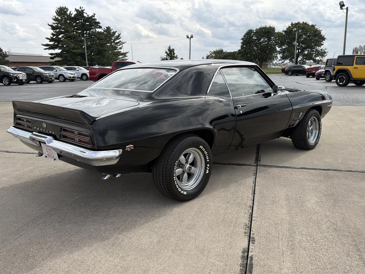 Pontiac Firebird 2dr Coupe Firebird 1969
