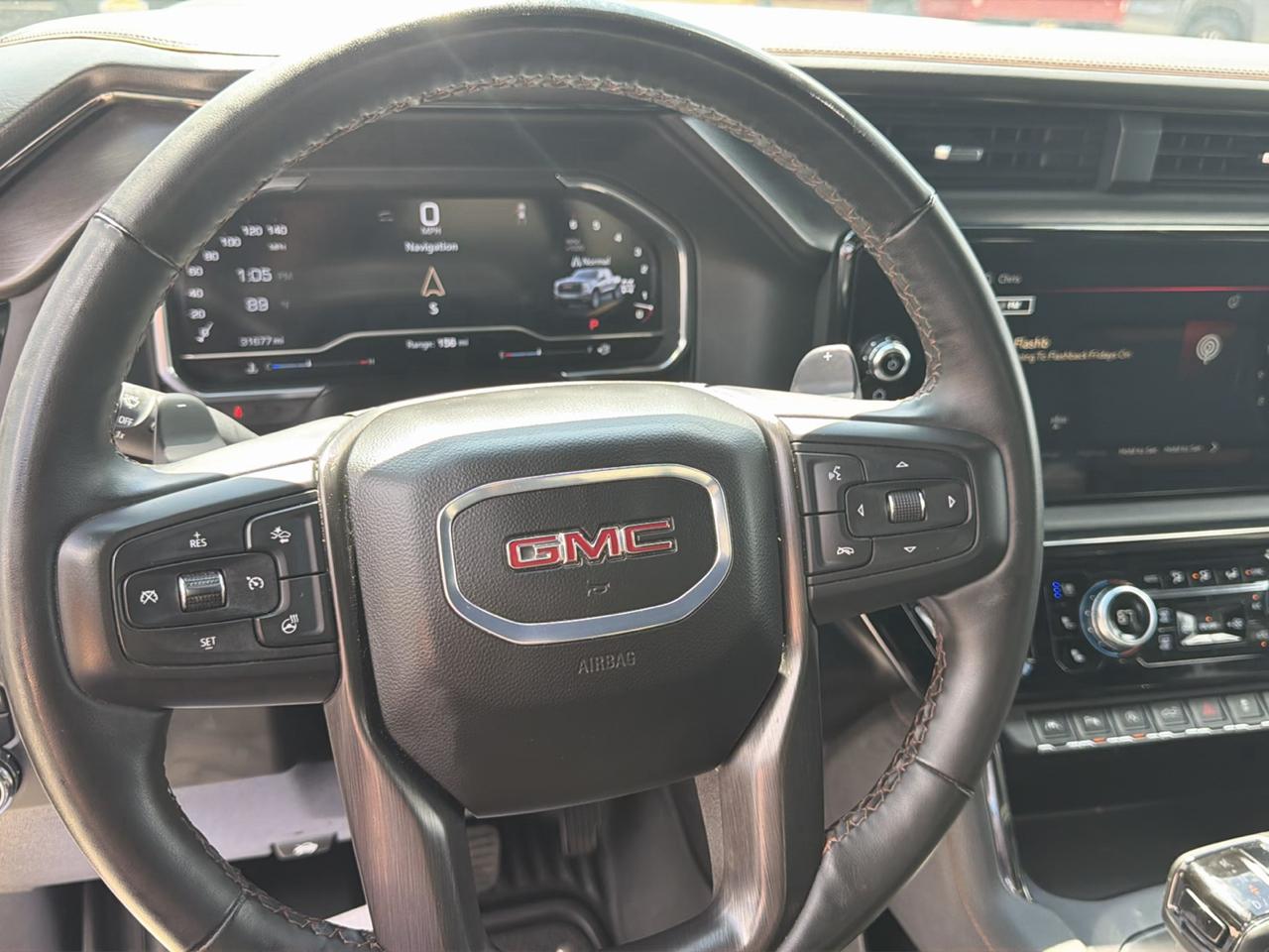 GMC Sierra 1500 4WD Crew Cab 147" AT4 2025