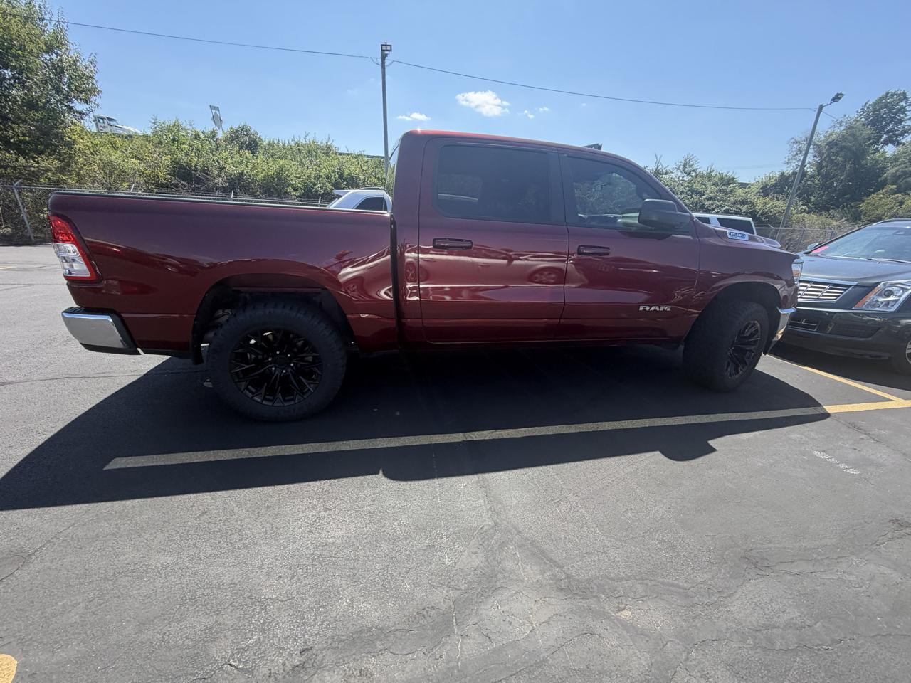 RAM 1500 Big Horn 4x4 Crew Cab 5'7" Box 2022