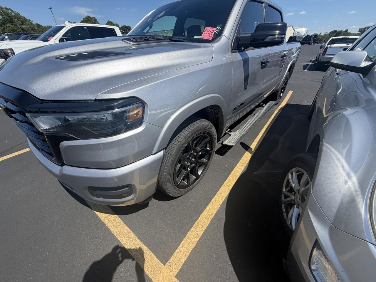 RAM 1500 Laramie 4x4 Crew Cab 5'7" Box 2025