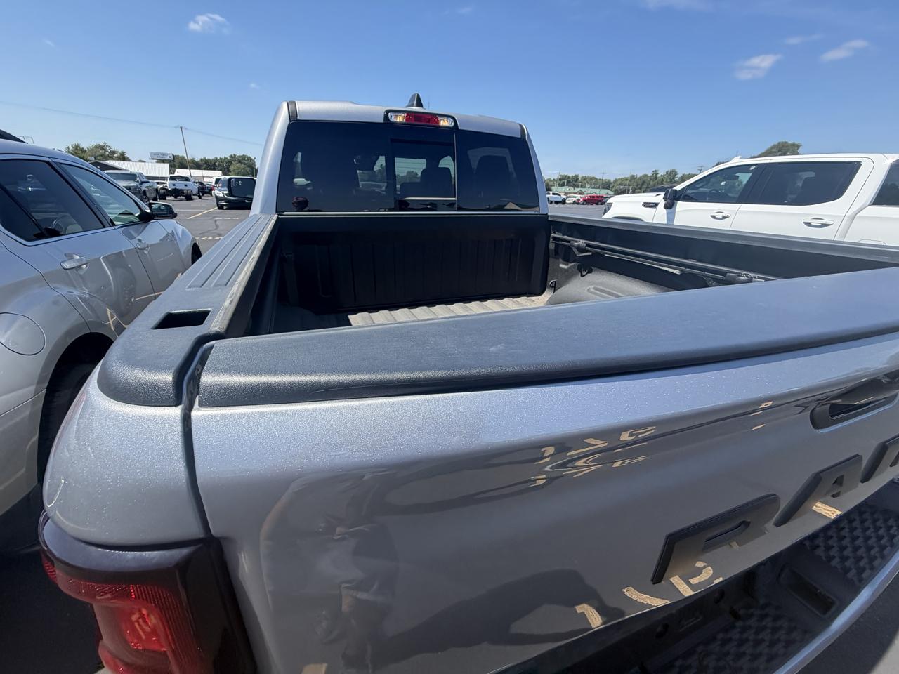RAM 1500 Laramie 4x4 Crew Cab 5'7" Box 2025
