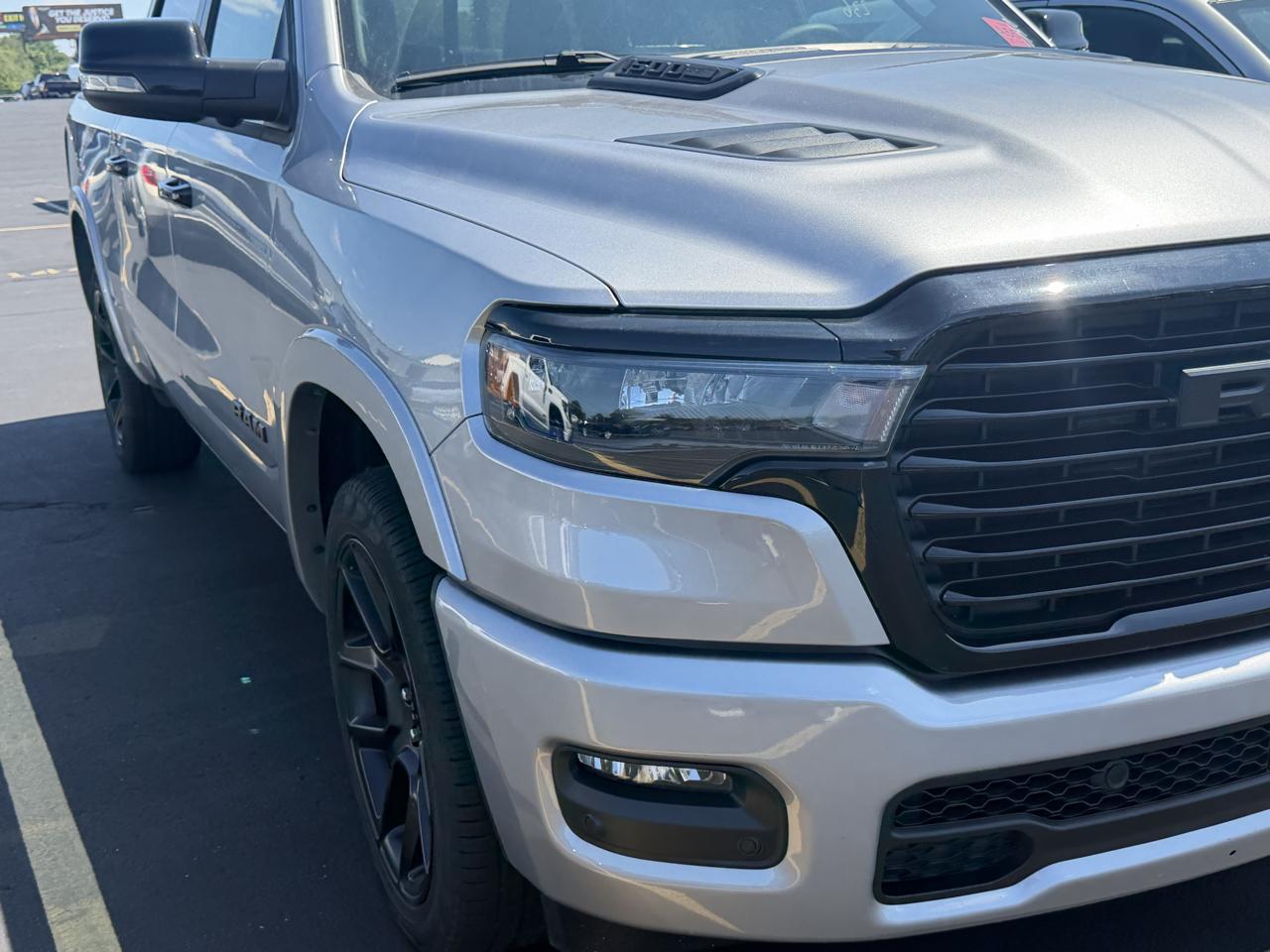 RAM 1500 Laramie 4x4 Crew Cab 5'7" Box 2025