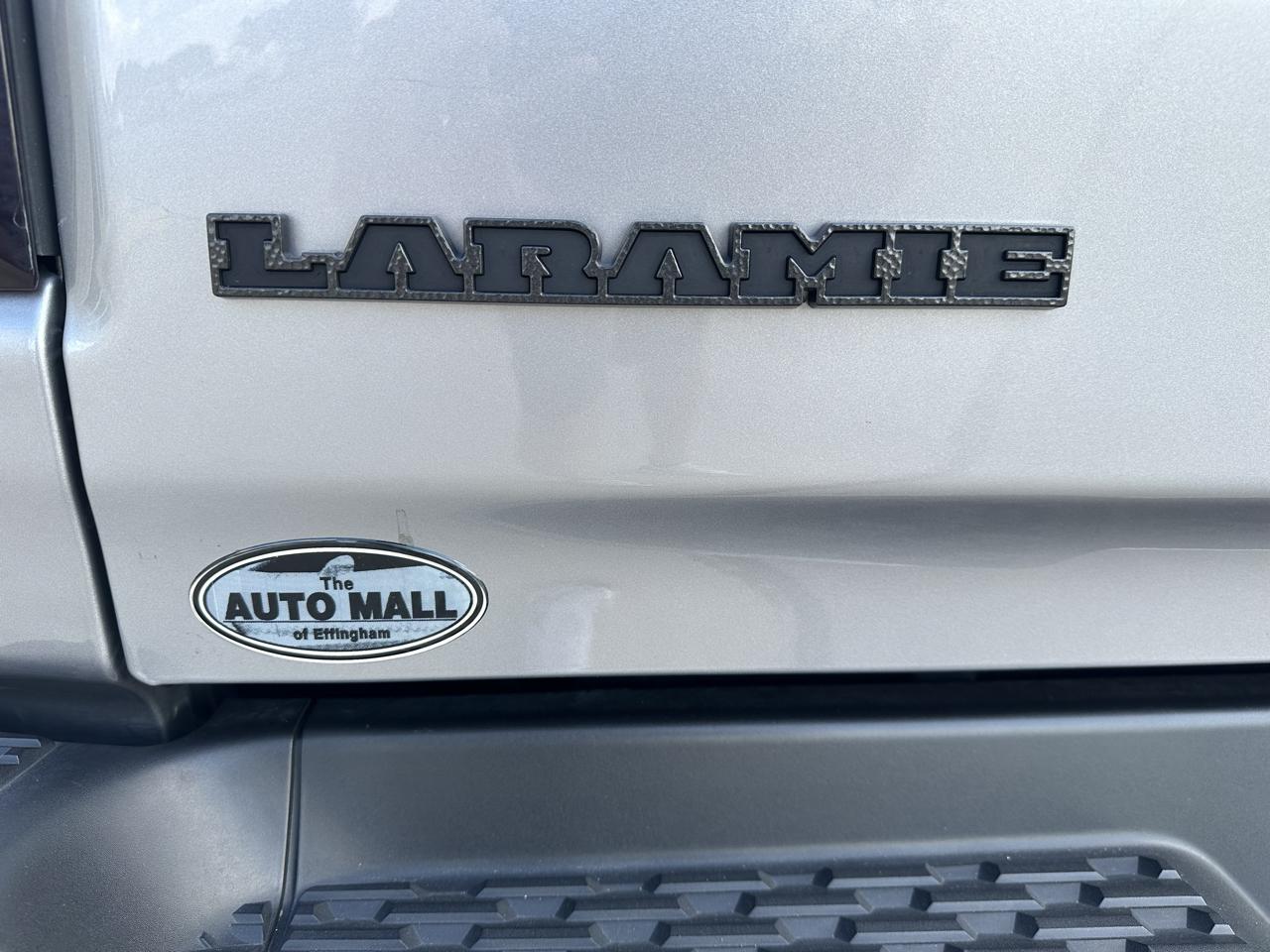 RAM 1500 Laramie 4x4 Crew Cab 5'7" Box 2025