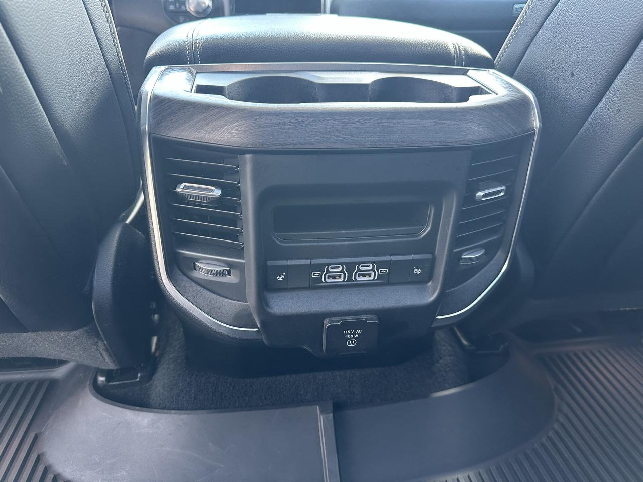 RAM 1500 Laramie 4x4 Crew Cab 5'7" Box 2025