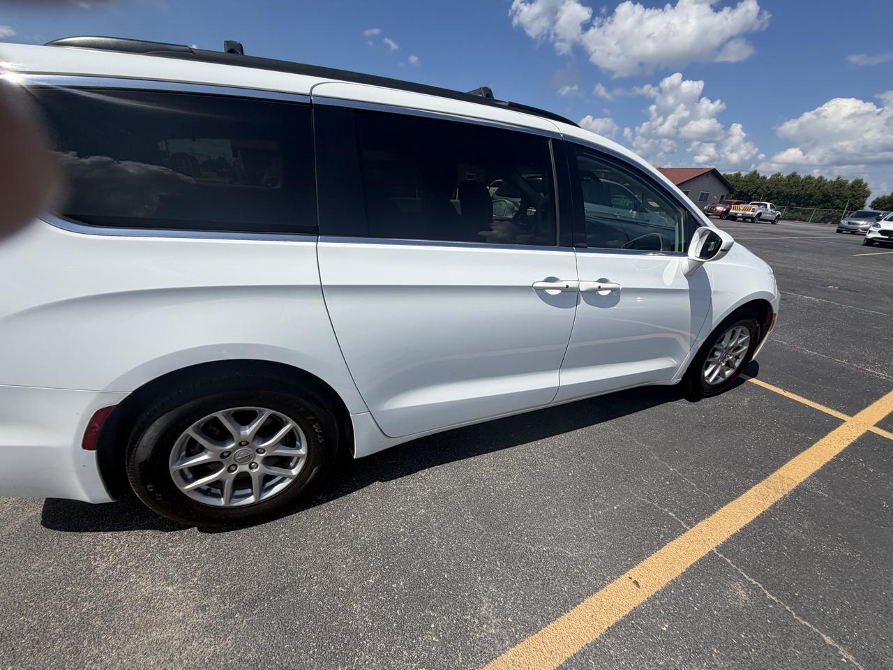 Chrysler Pacifica Touring L FWD 2022