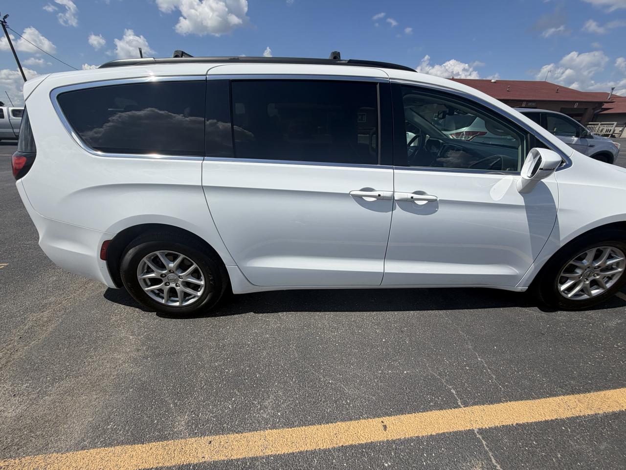 Chrysler Pacifica Touring L FWD 2022
