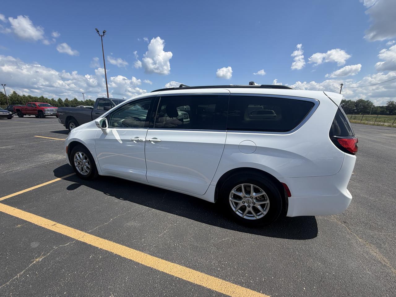 Chrysler Pacifica Touring L FWD 2022