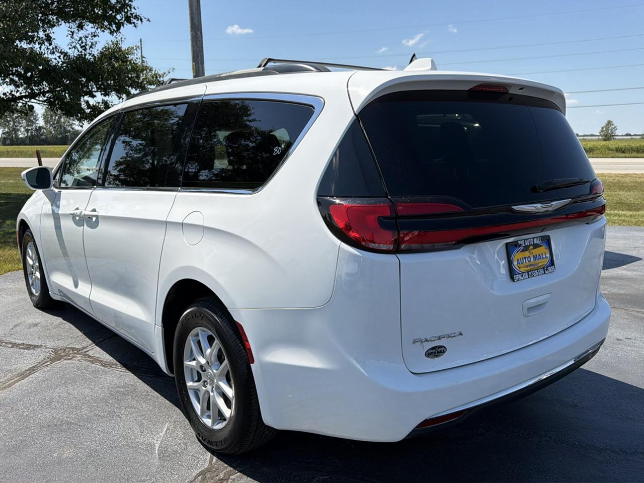 Chrysler Pacifica Touring L FWD 2022