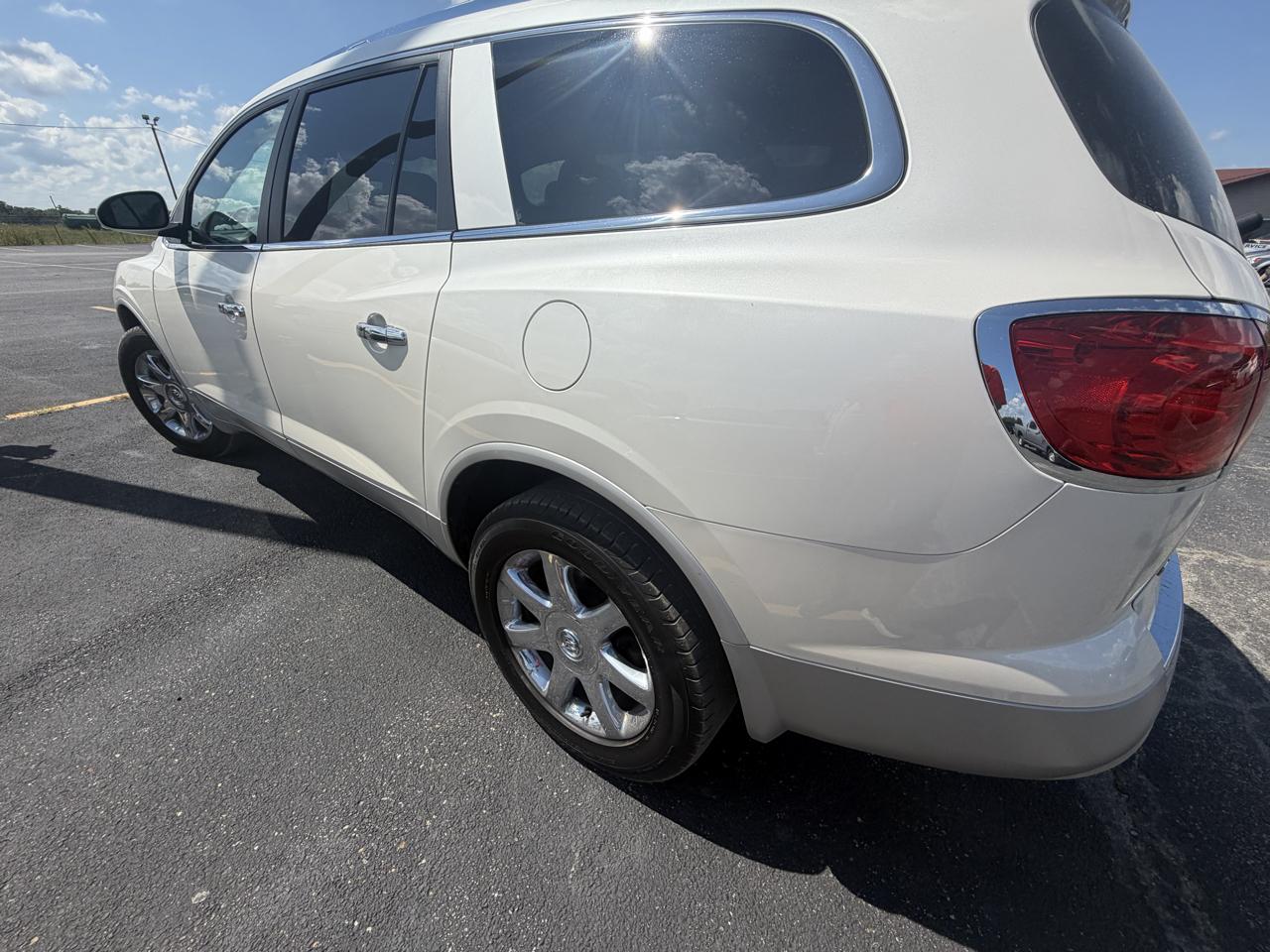 Buick Enclave FWD 4dr CXL w/2XL 2010