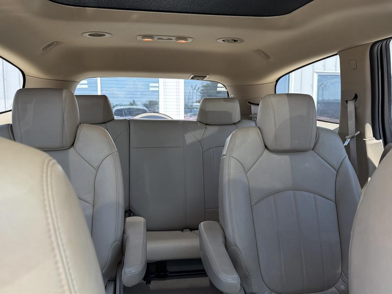 Buick Enclave FWD 4dr CXL w/2XL 2010