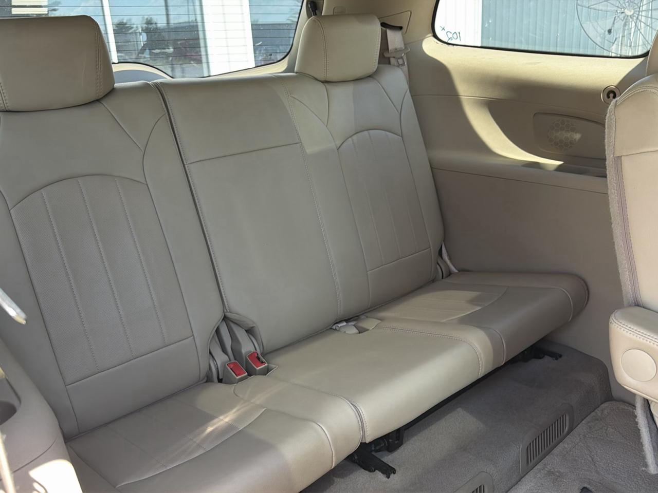 Buick Enclave FWD 4dr CXL w/2XL 2010