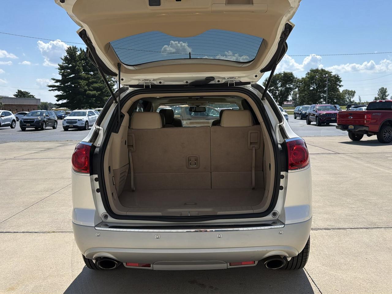 Buick Enclave FWD 4dr CXL w/2XL 2010