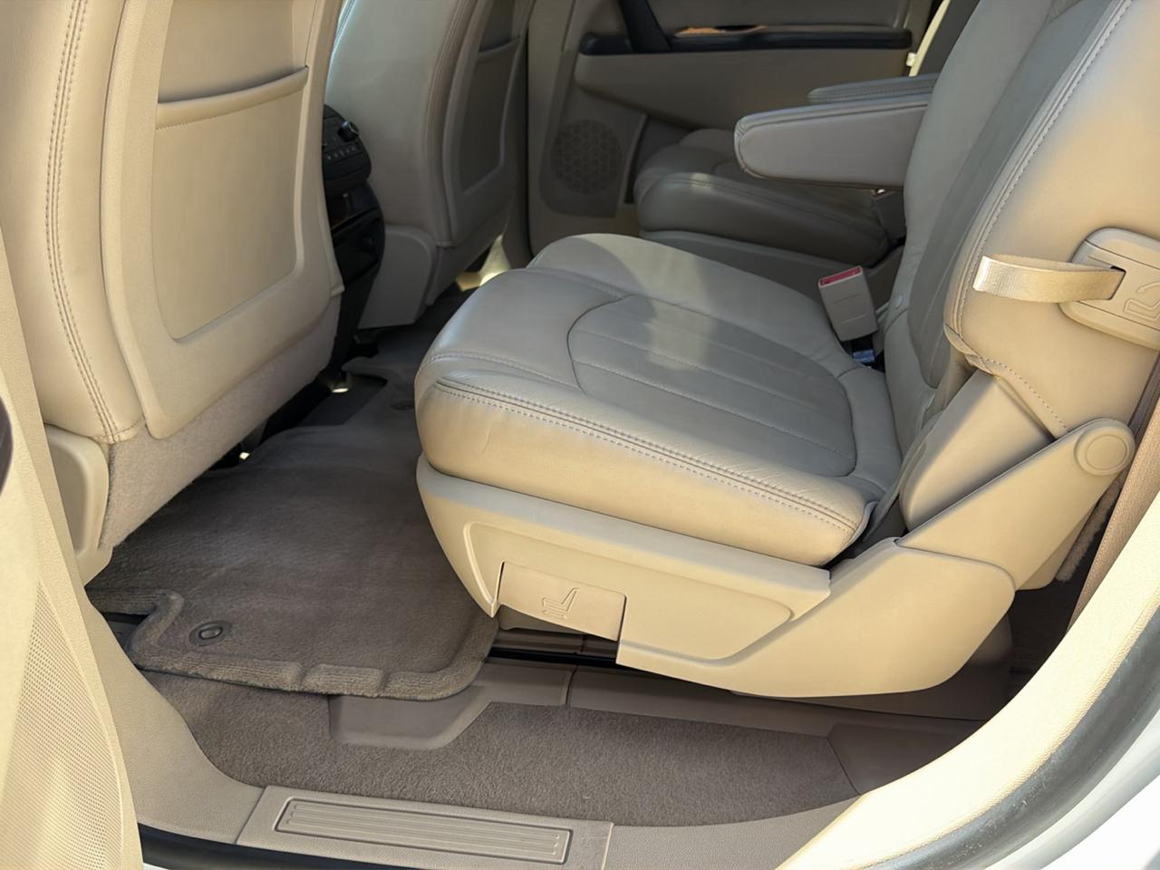 Buick Enclave FWD 4dr CXL w/2XL 2010