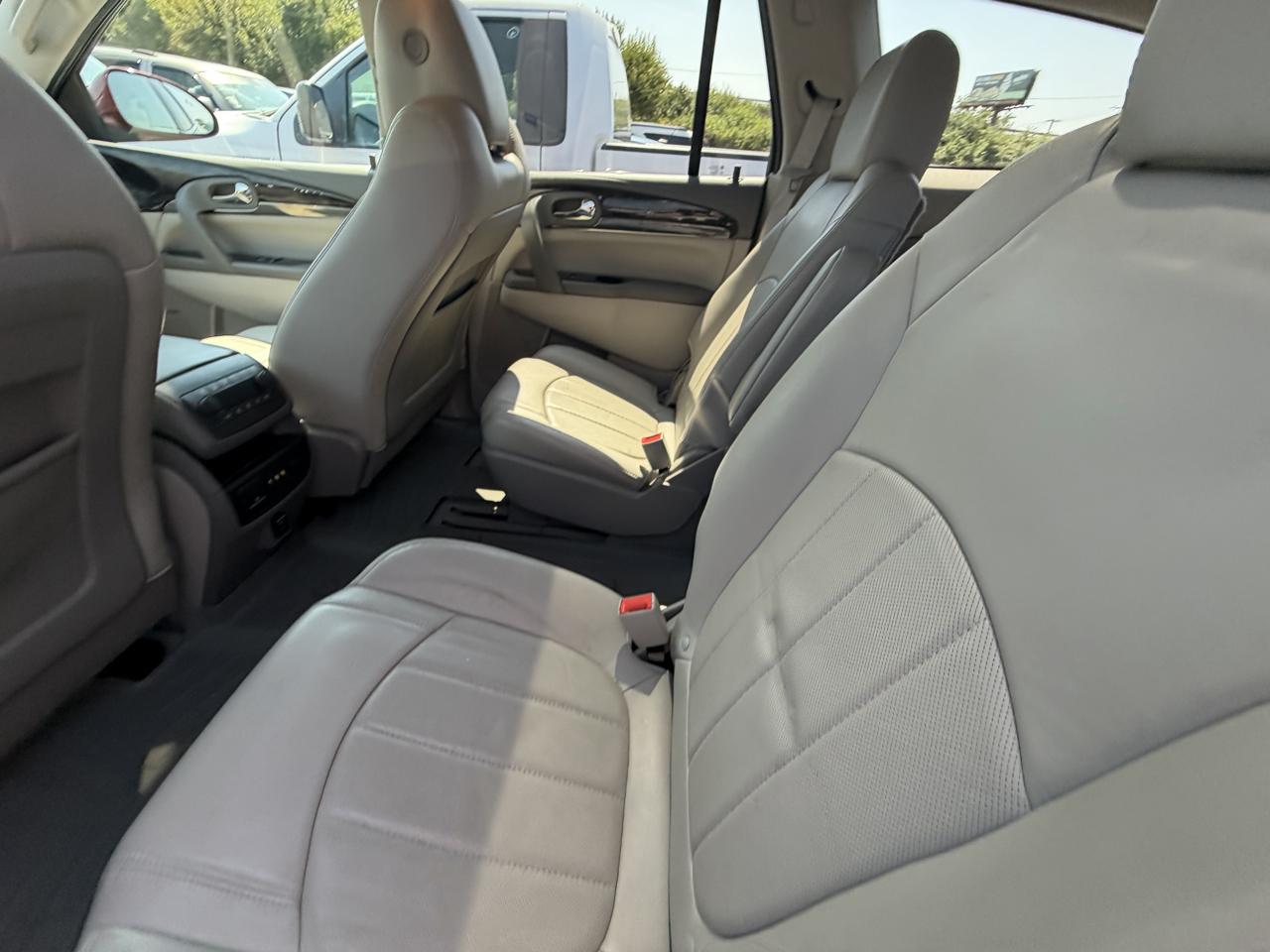 Buick Enclave AWD 4dr Premium 2015