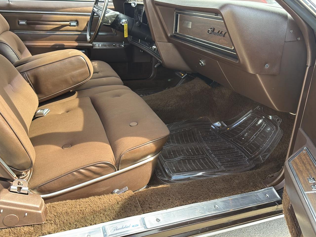 Ford Thunderbird 2dr Coupe 1973