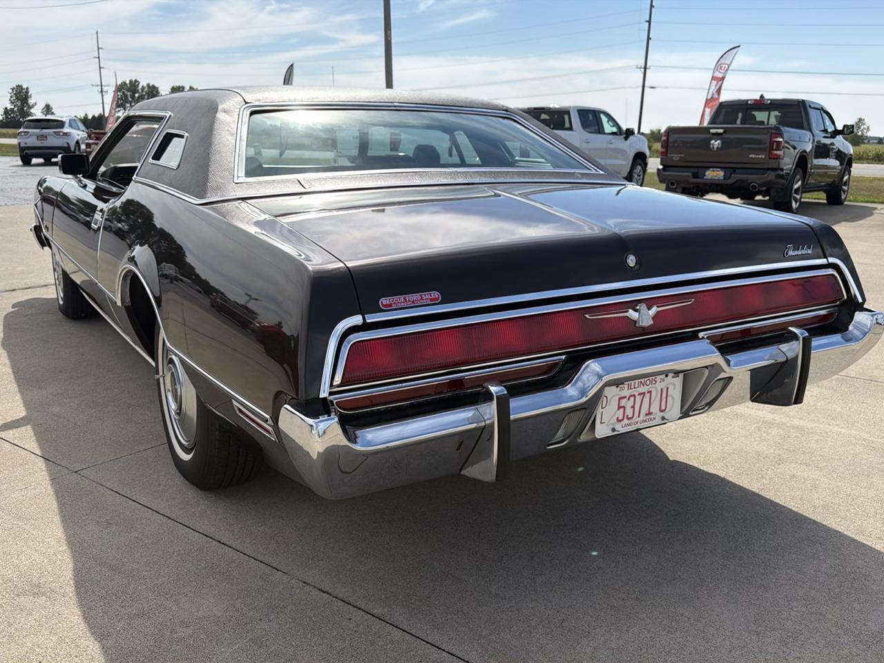 Ford Thunderbird 2dr Coupe 1973