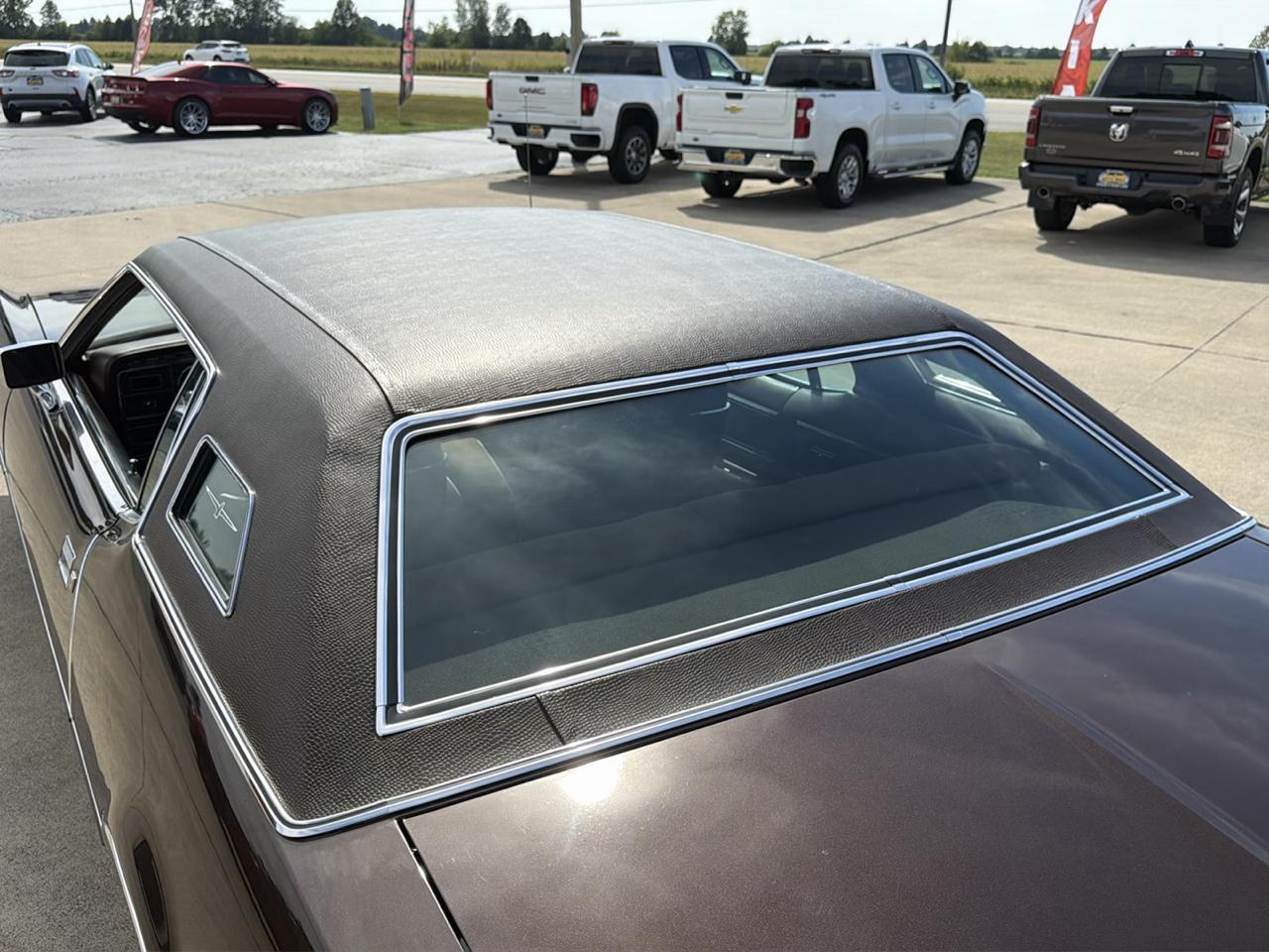 Ford Thunderbird 2dr Coupe 1973