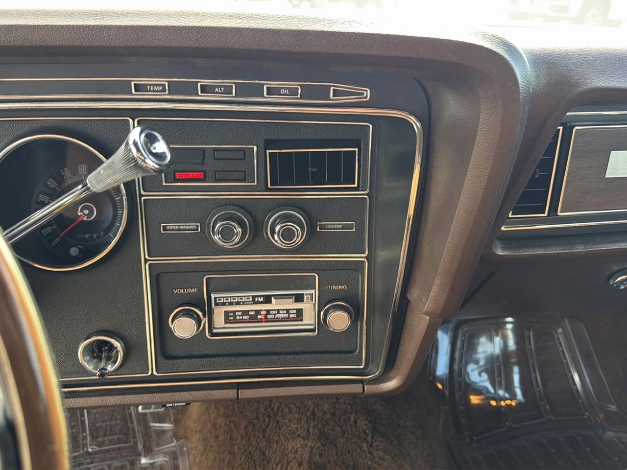 Ford Thunderbird 2dr Coupe 1973
