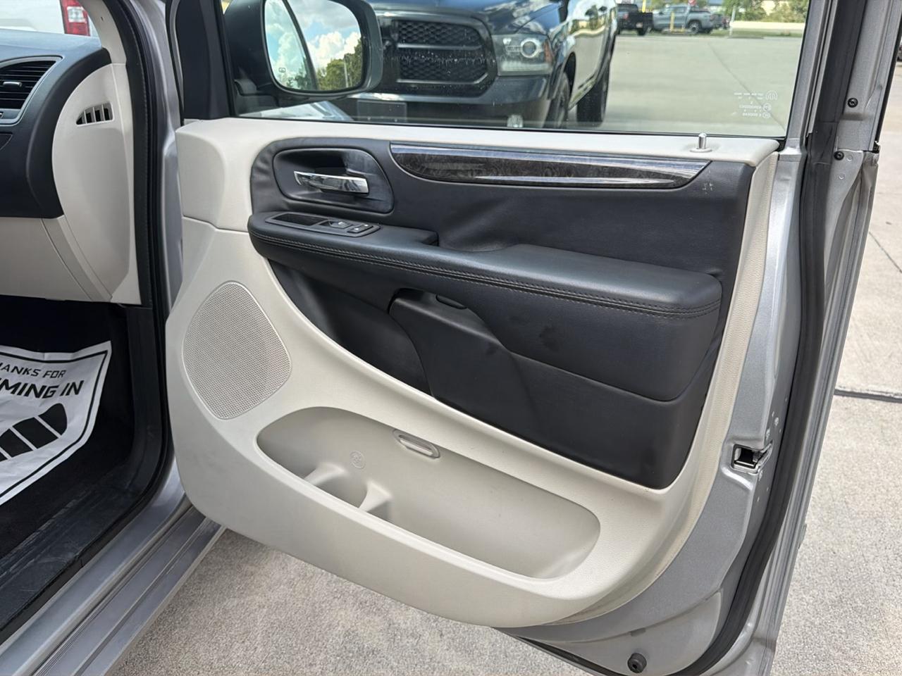 Dodge Grand Caravan 4dr Wgn SXT 2016