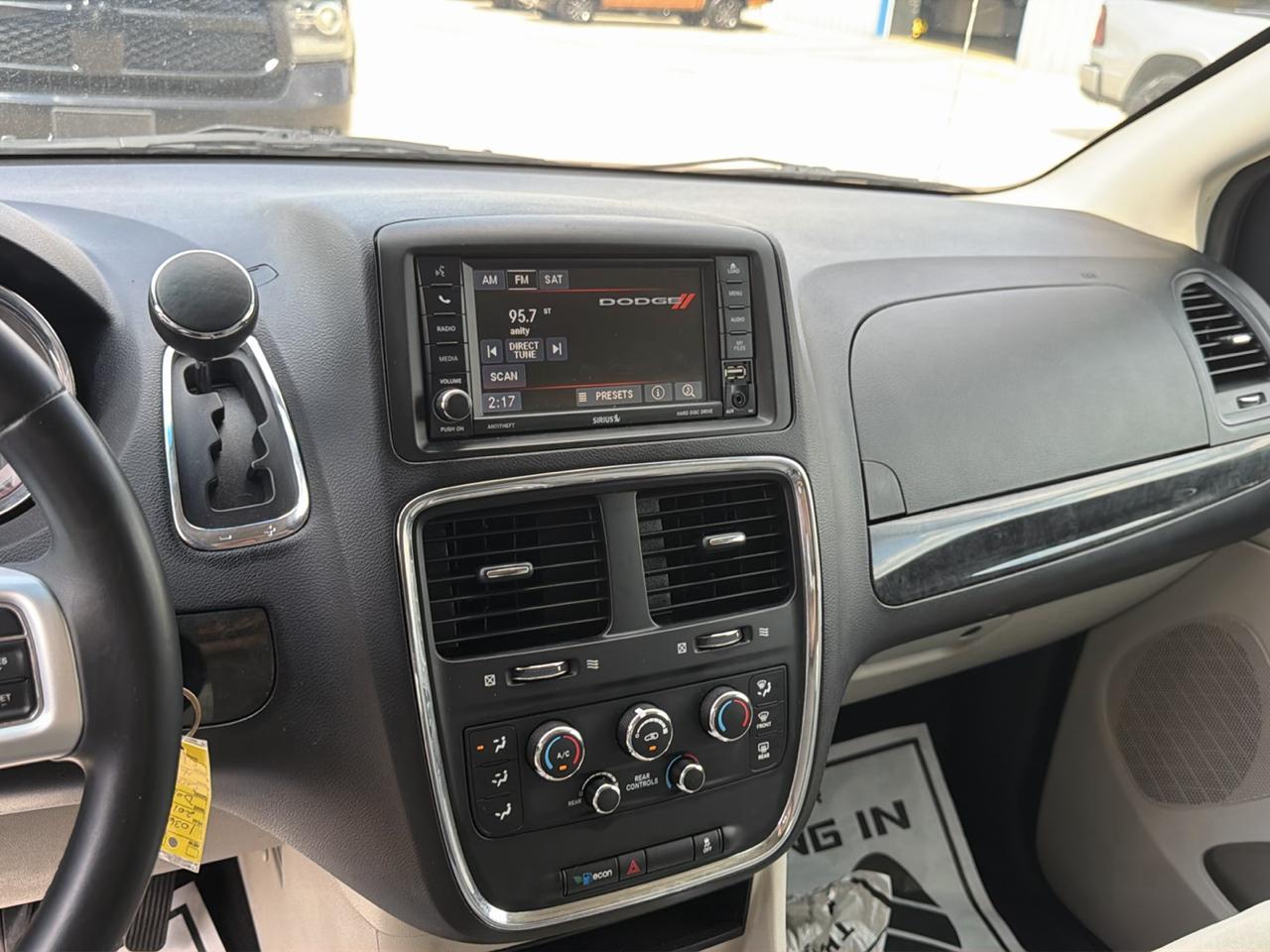 Dodge Grand Caravan 4dr Wgn SXT 2016