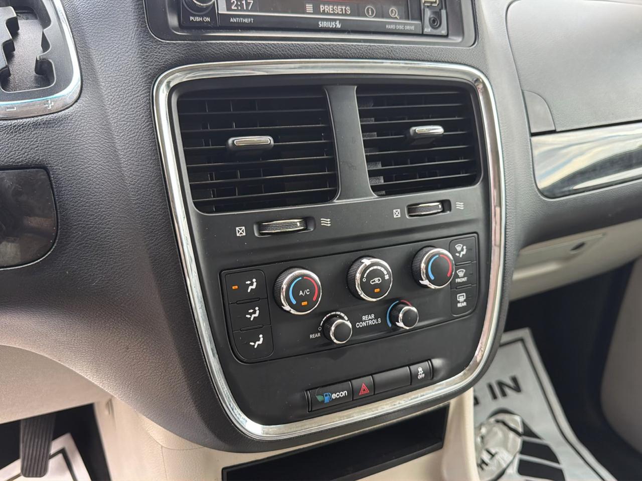 Dodge Grand Caravan 4dr Wgn SXT 2016