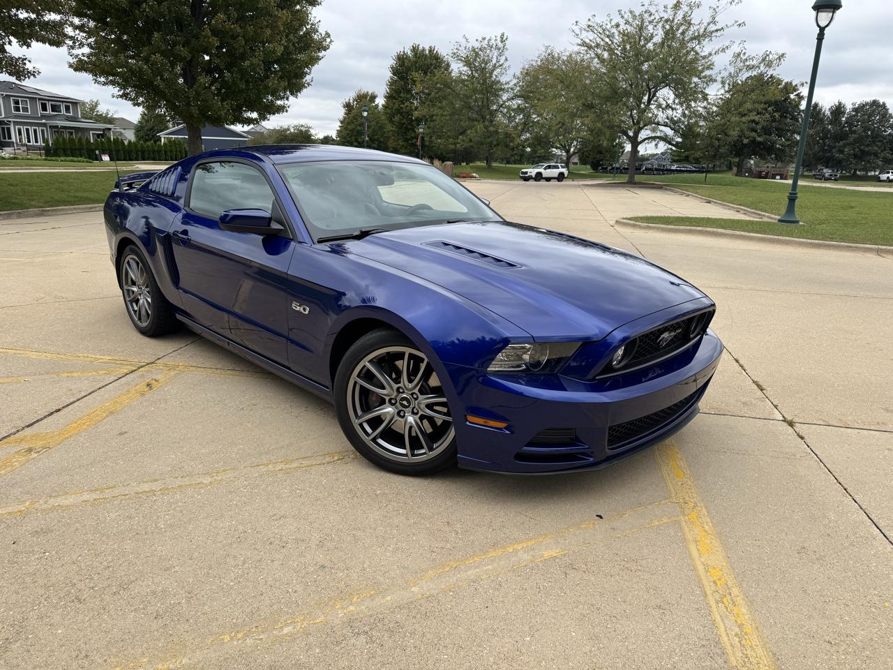 Ford Mustang 2dr Cpe GT 2014