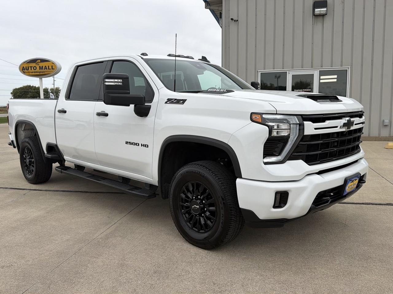 Chevrolet Silverado 2500HD 4WD Crew Cab 159" LT 2024