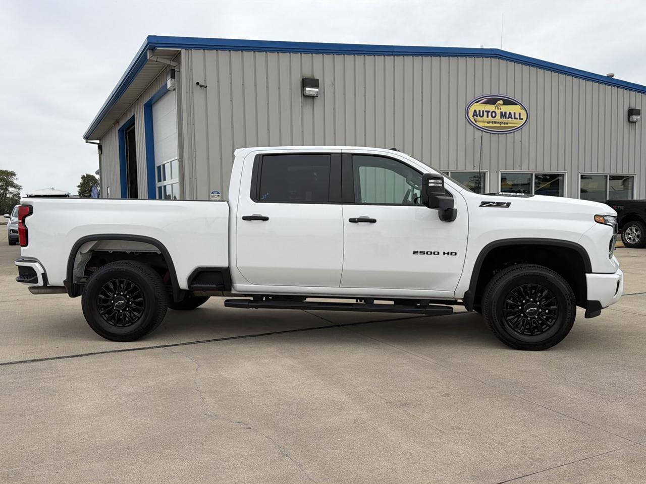 Chevrolet Silverado 2500HD 4WD Crew Cab 159" LT 2024