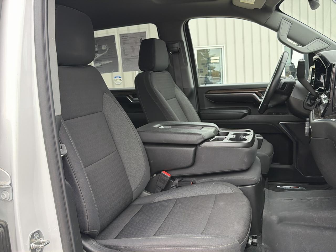 Chevrolet Silverado 2500HD 4WD Crew Cab 159" LT 2024