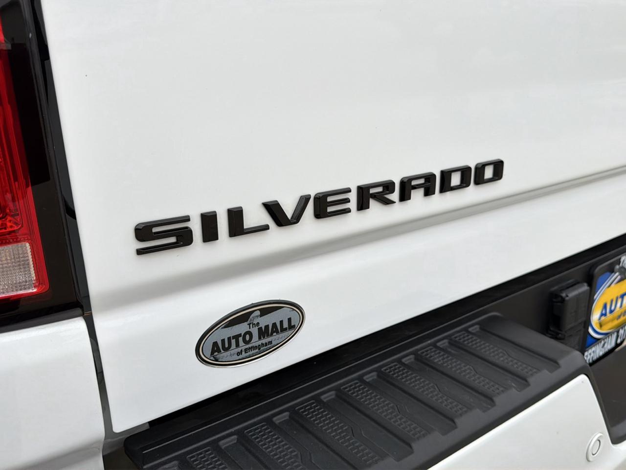 Chevrolet Silverado 2500HD 4WD Crew Cab 159" LT 2024