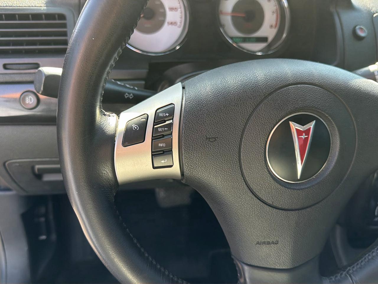 Pontiac G5 2dr Cpe GT 2009