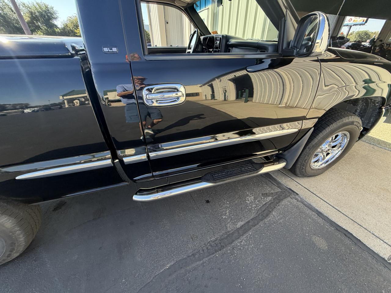 GMC New Sierra 1500 Reg Cab 119.0" WB 4WD SLE 2000