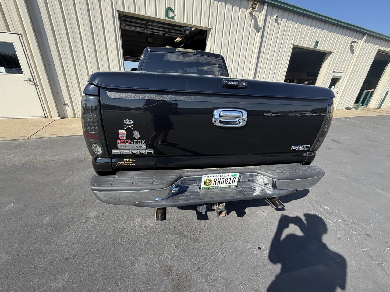 GMC New Sierra 1500 Reg Cab 119.0" WB 4WD SLE 2000