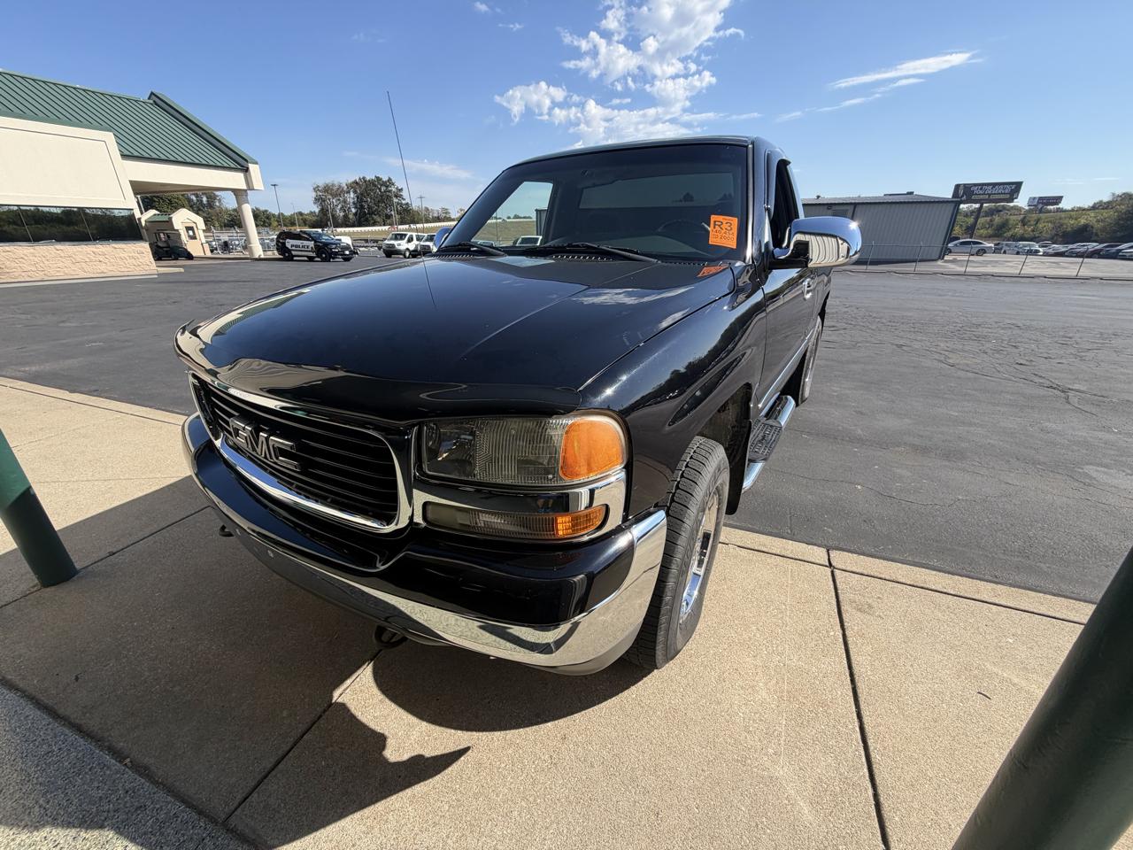 GMC New Sierra 1500 Reg Cab 119.0" WB 4WD SLE 2000