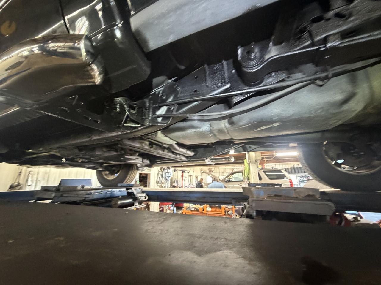 GMC New Sierra 1500 Reg Cab 119.0" WB 4WD SLE 2000