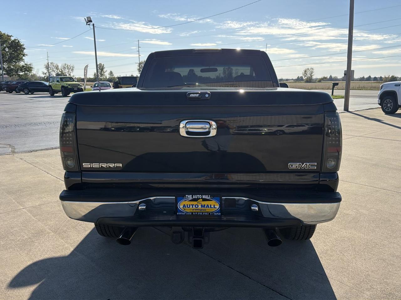 GMC New Sierra 1500 Reg Cab 119.0" WB 4WD SLE 2000