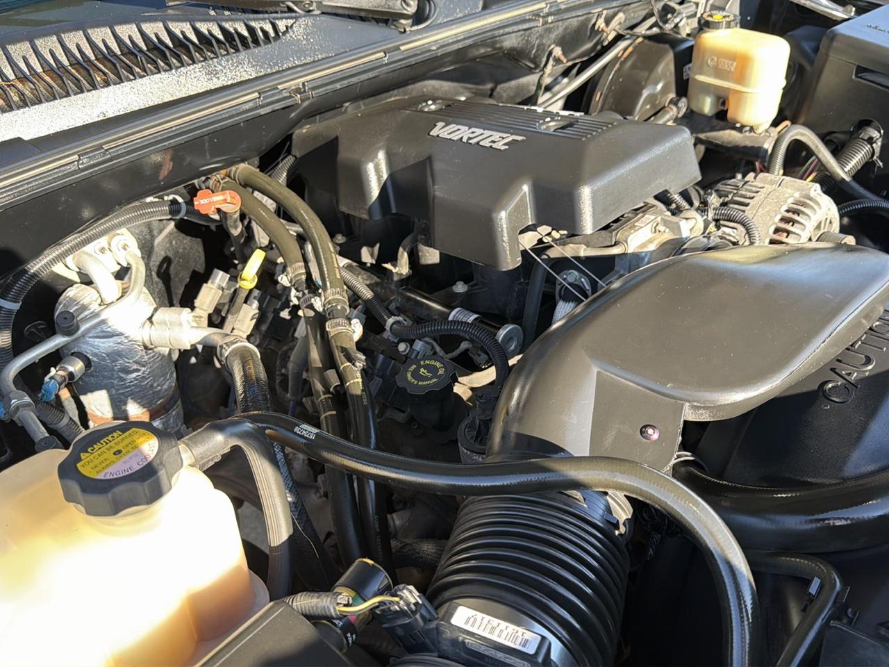 GMC New Sierra 1500 Reg Cab 119.0" WB 4WD SLE 2000