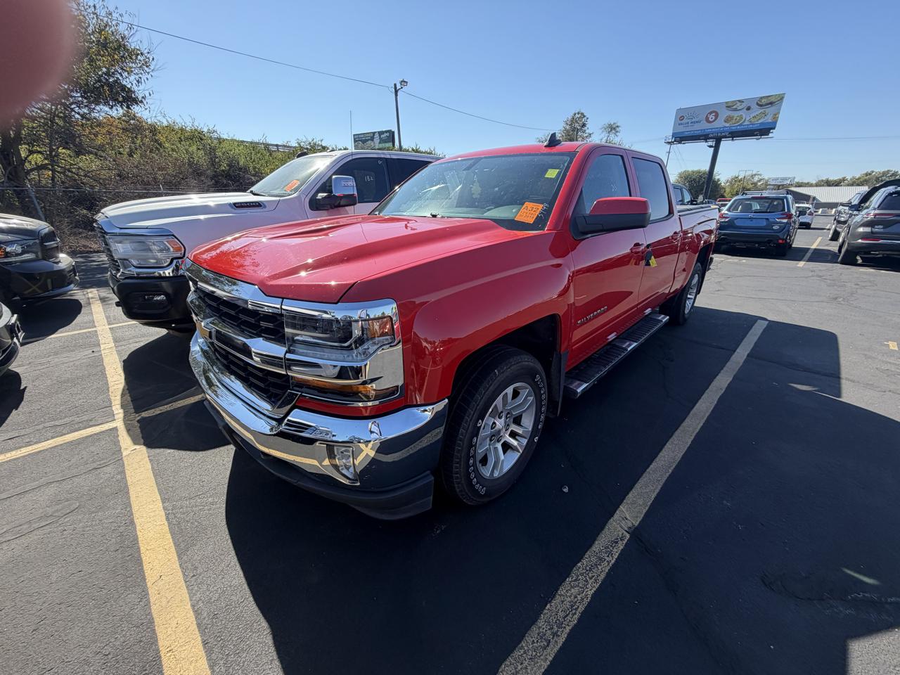 Chevrolet Silverado 1500 4WD Crew Cab 153.0" LT w/1LT 2018