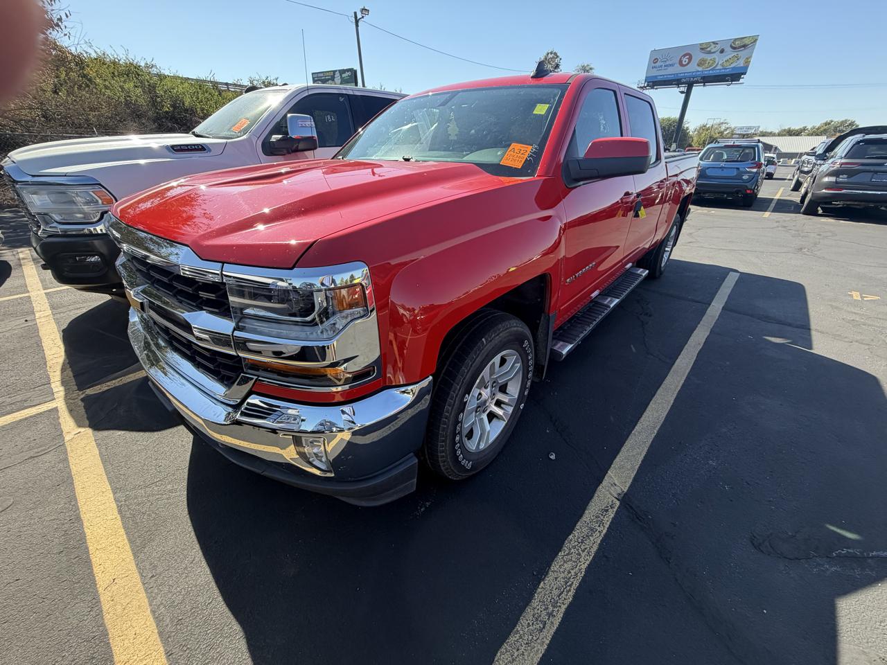 Chevrolet Silverado 1500 4WD Crew Cab 153.0" LT w/1LT 2018