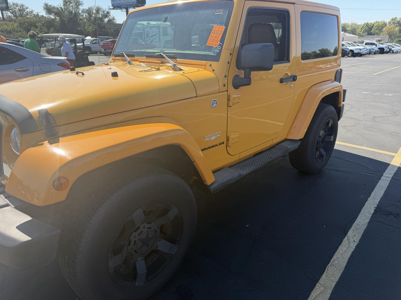 Jeep Wrangler 4WD 2dr Sahara 2012