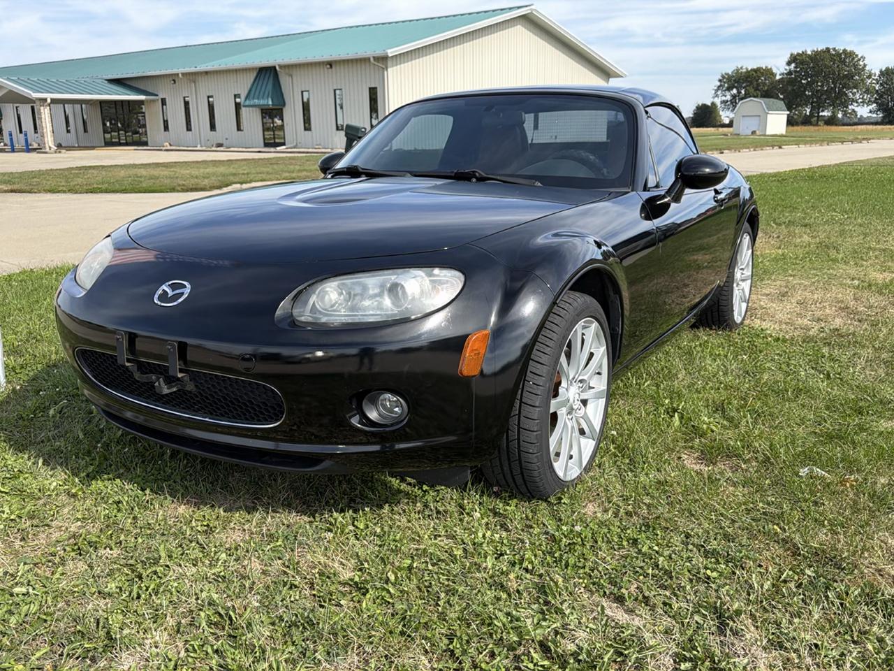 Mazda MX-5 Miata 2dr Conv PRHT Auto Grand Touring 2008