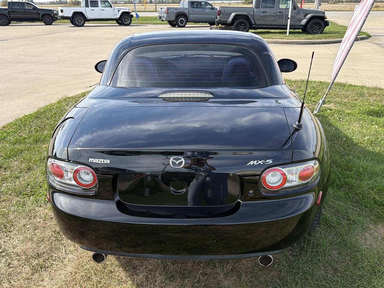 Mazda MX-5 Miata 2dr Conv PRHT Auto Grand Touring 2008